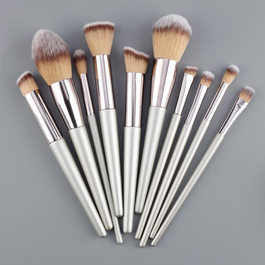 10 Pcs Champagne Gold Makeup Brushes Complete Set of Foundation Loose Powder Blush Concealer Eye Shadow Professional Set