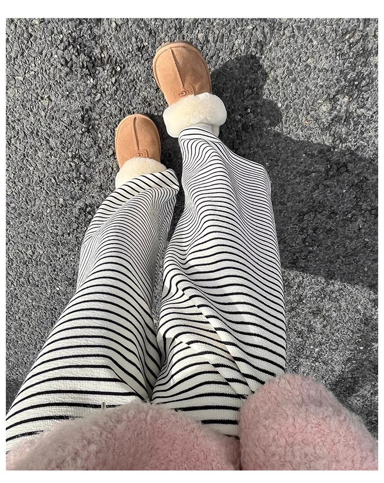 2025 Women's High-Waisted Fleece-Lined Wide-Leg Striped Pants for Autumn/Winter