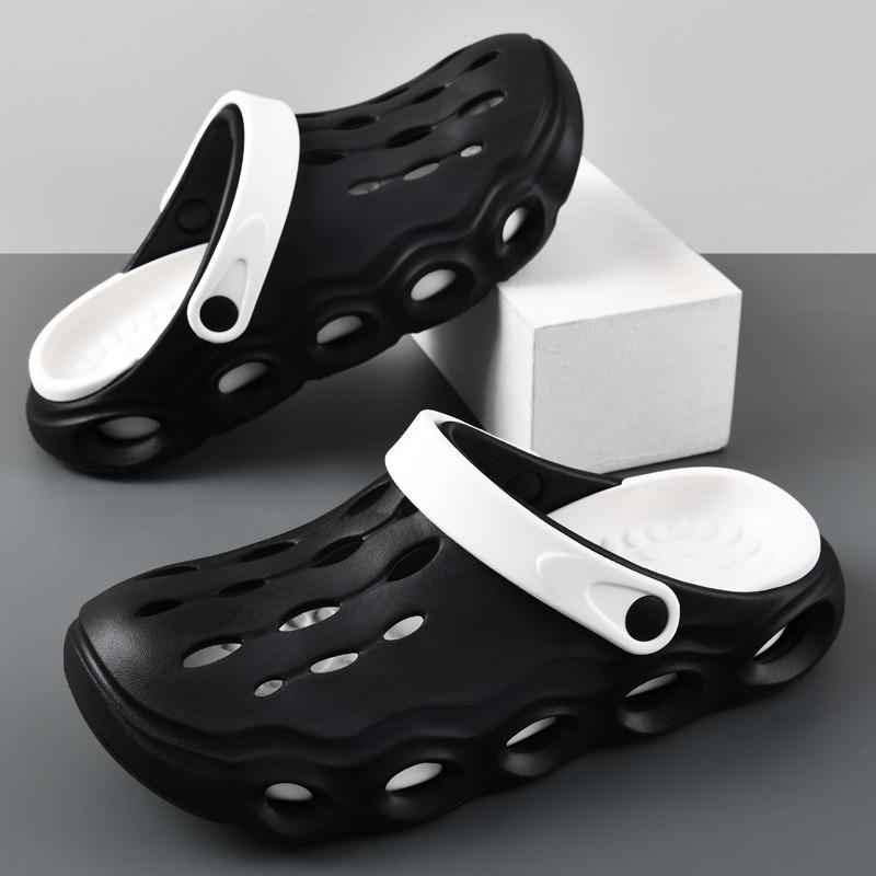 Baotou Slippers Men's Summer Wear Beach Hole Shoes Platform Non-slip Driving Two Wear Sports Sandals