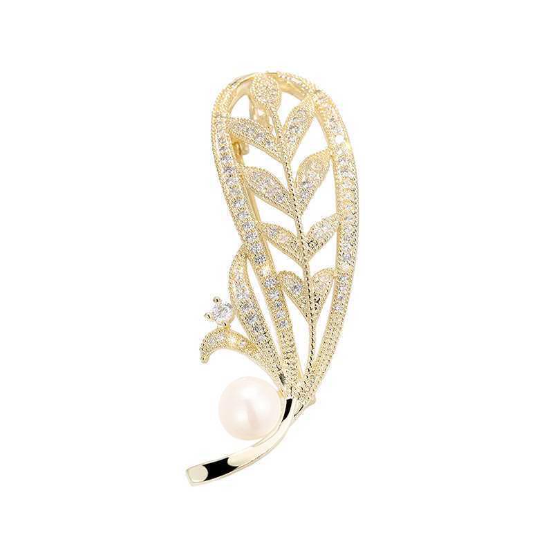 Elegante Schmetterlingsbrosche mit Perle – Damen-Modeschmuck-Anstecknadel von hoher Qualität