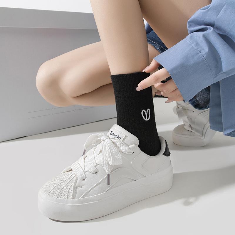 Original Shell Head White Shoes Women's New Pie Shoes Flat Baseplate Shoes Versatile Niche Bread Shoes Women