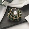 Fresh Rustic Style Green Leaves Tree Branch Wreath Pearl Brooch Pin Pin Men and Women Accessories Empty Bracket Accessories
