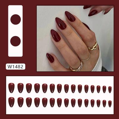 Unhas falsas – Pontas e unhas postiças