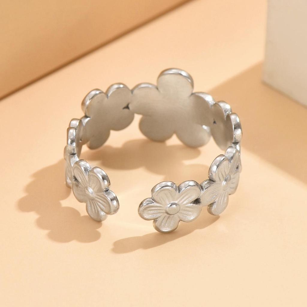 Versatile Flower Adjustable Gold-Plated Stainless Steel Ring for Women