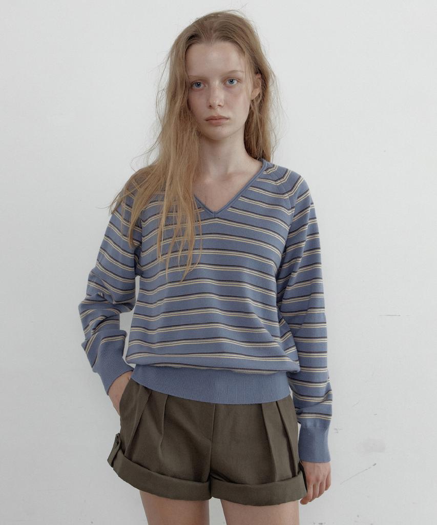 TOAVE Color Chip Stripe V-Neck Knit (Dusty Blue)