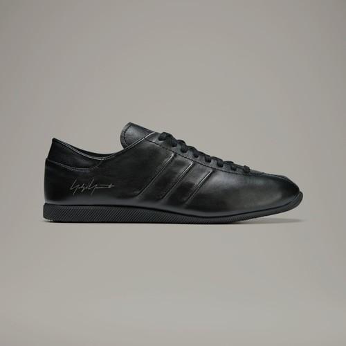 

adidas Японія Шкіряний верх Чорний Чорний IE1450 Чоловічий Розмір EU 40.5 чорний