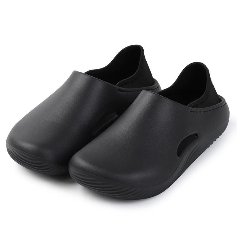 Men Slippers WaterProof Anti Skid Chef Shoe Breathable Slip on Casual Home Slippers Lightweight Beach Sandals Male Garden Clogs
