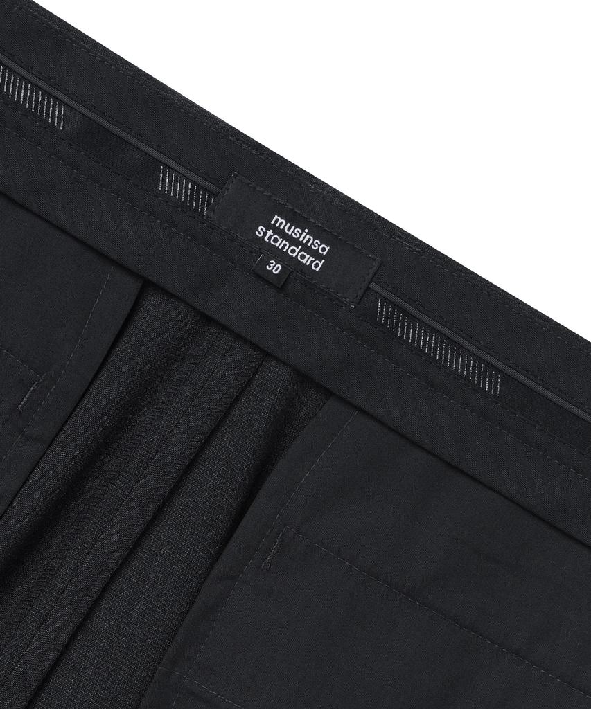 MUSINSA STANDARD Lightweight Three-Puck Semi-Balloon Slacks [Charcoal Gray]