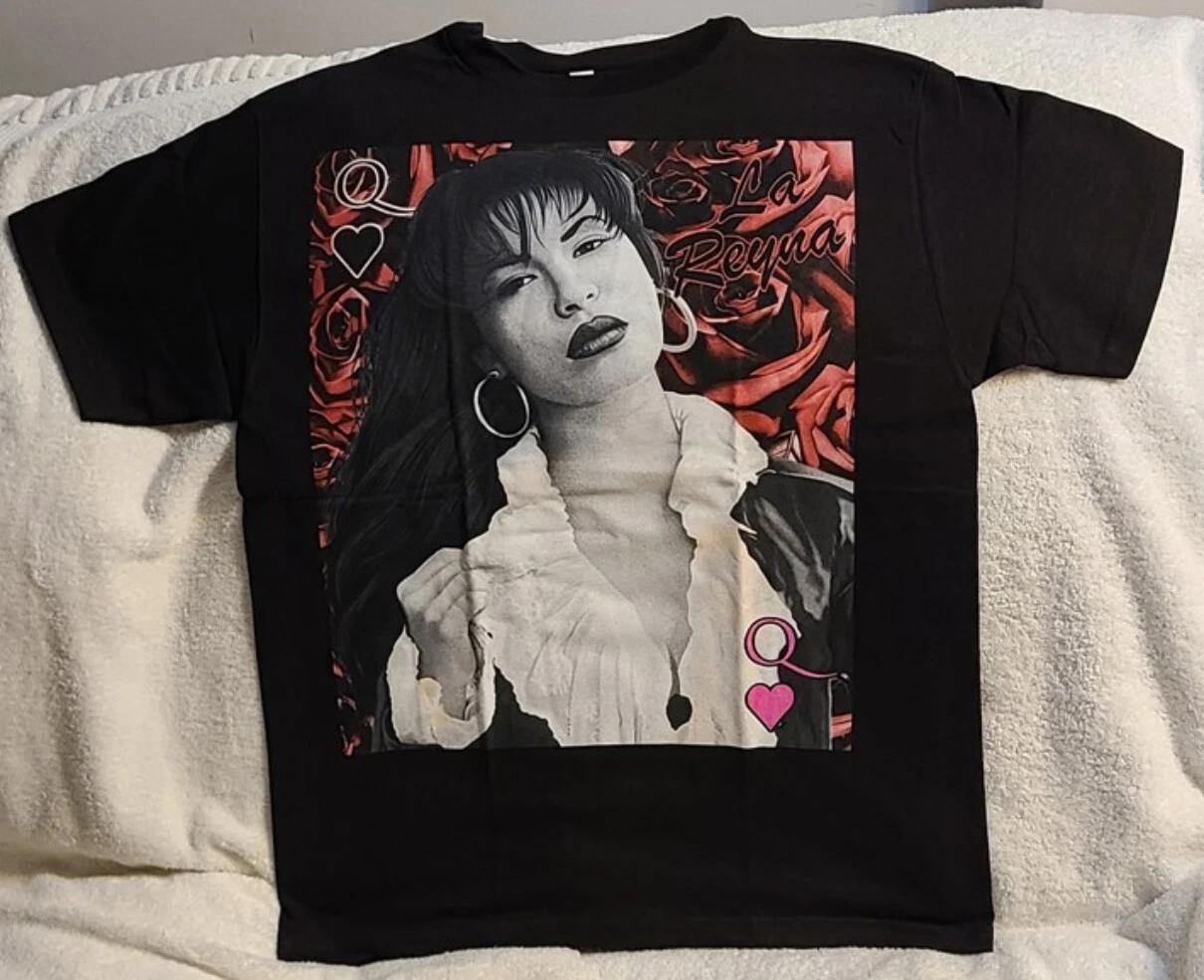 

SELENA LA REYNA QUEEN OF HEARTS MEXICO SINGER ROSE ROSES FLOWER T-shirt L