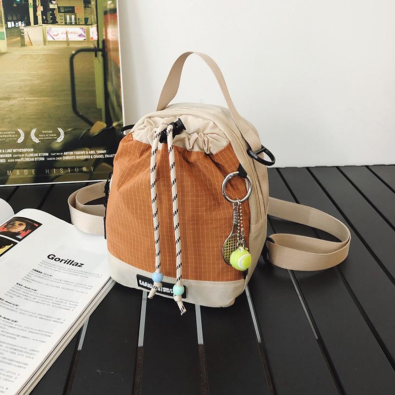 

Niche design casual simple personality fashion bucket bag autumn new 2025 trend women s shoulder messenger bag Without pendant хаки
