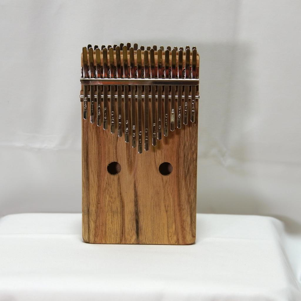 34-Key Chromatic Kalimba Double-sided Solid Wood 13cm x 18.5cm C Major B Major