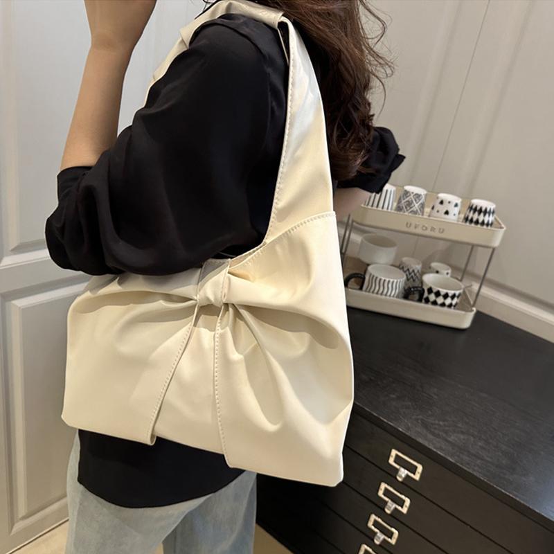 Casual Shoulder Bag for Women New Sweet and Simple Underarm Bag Bow Design Large Capacity Handbag