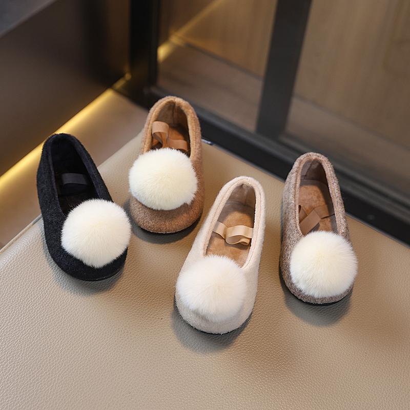 Winter Kids Causal Moccasin Girls Plush Shoes Soft Hairball Children's Fashion Princess Flat Shoes Warm Furry Hairy