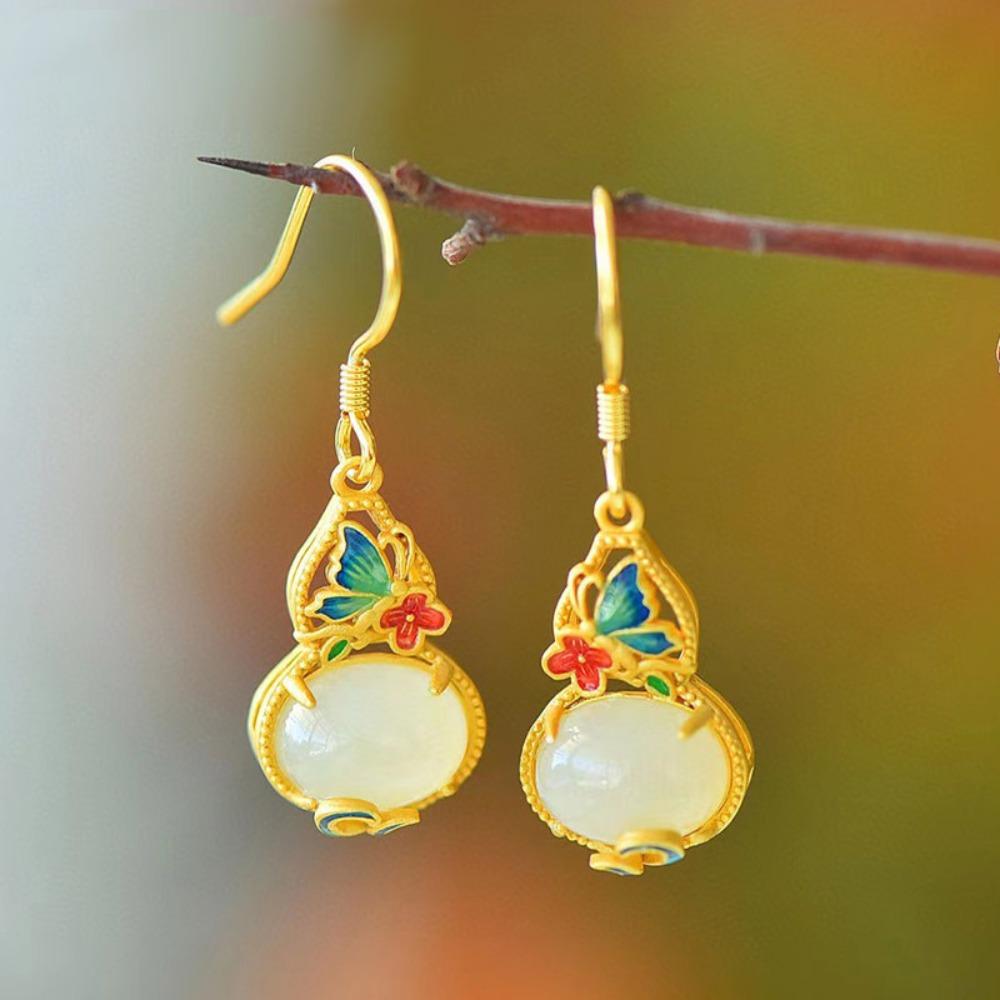 

Classic Gourd Shaped Earrings Imitation Hetian Jade Elegant Small Gold Plated Hook Vintage Style Matches Cheongsam