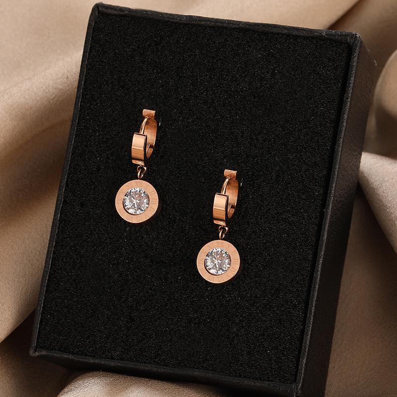 Korean Black Rhombus Ear Cuff & Rose Gold Stud Earring - Women's Japanese Korean Fashion