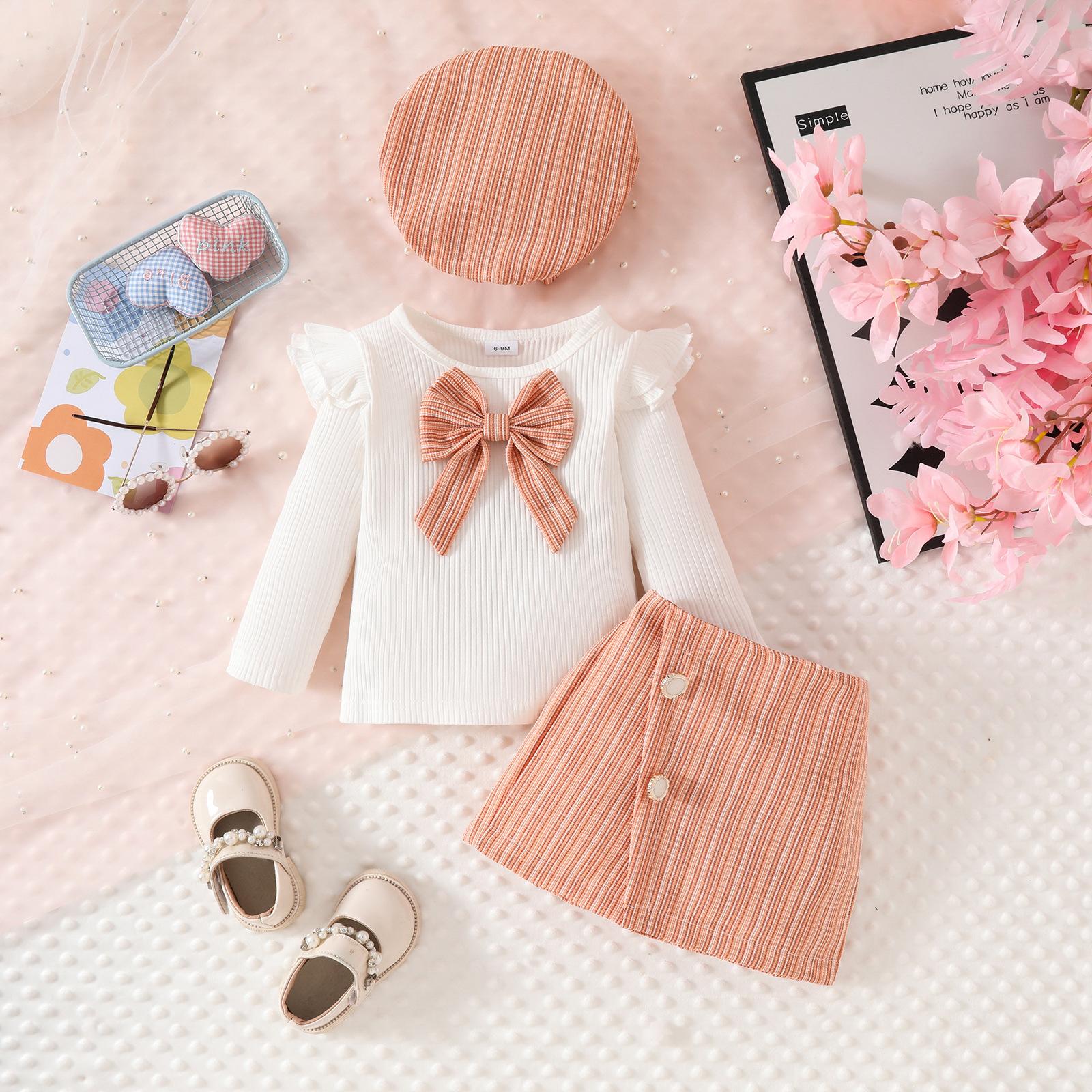 

Дівчата повсякденний модний костюм літній дитячий солодкий летячий рукав топ краватка-метелик + спідниця-ґудзики + берет набір з трьох частин 18-24M помаранчевий