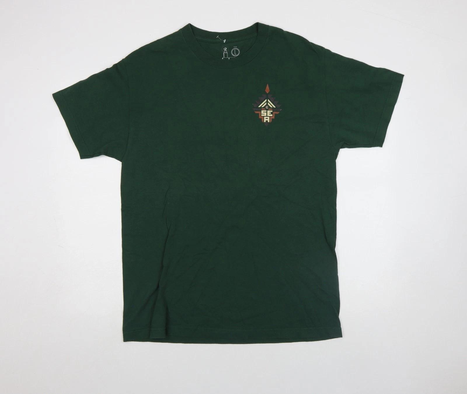 Rainier Men s Green Aztec Graphic Cotton T-Shirt Size L 2XL