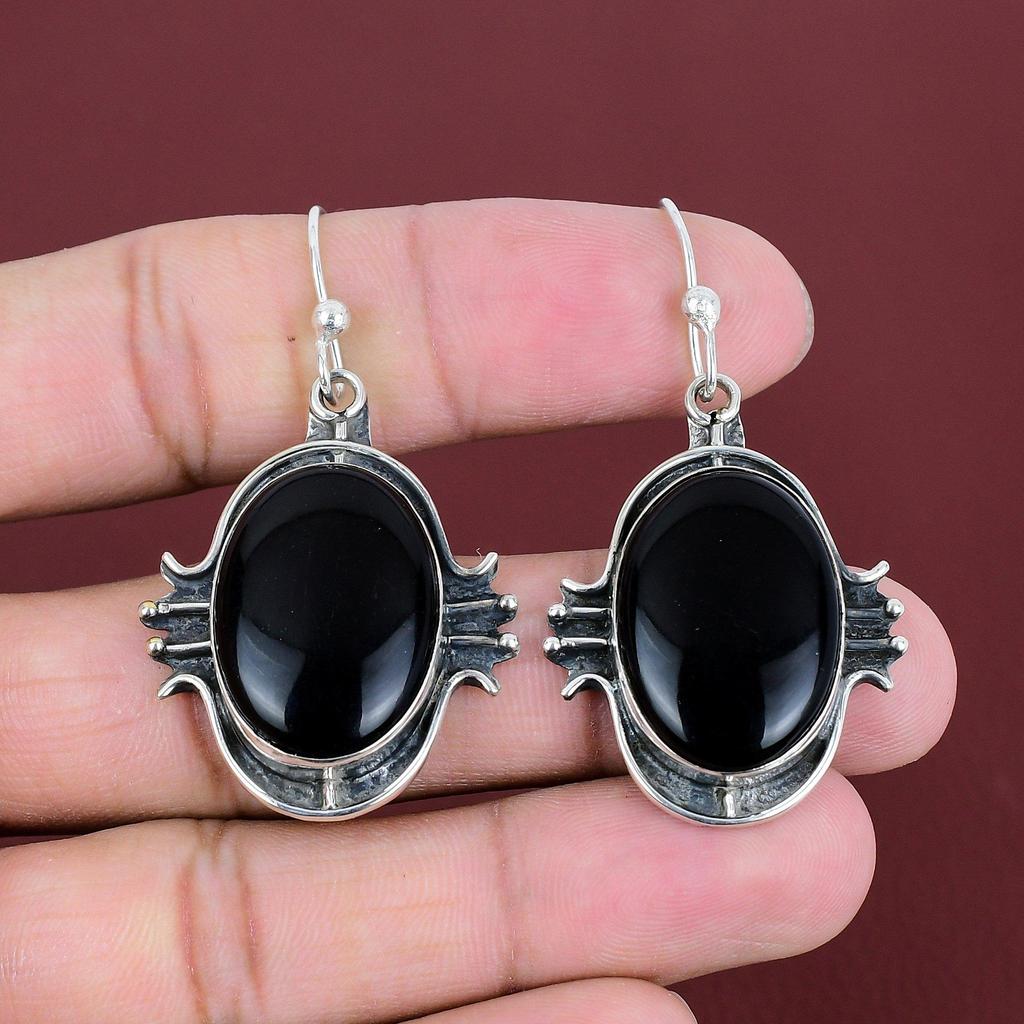 Orecchini in onice nero Orecchini in argento sterling 925 Orecchini di design più recenti Fantastici gioielli con pietre preziose in onice nero Regali per donne Orecchini fatti a mano
