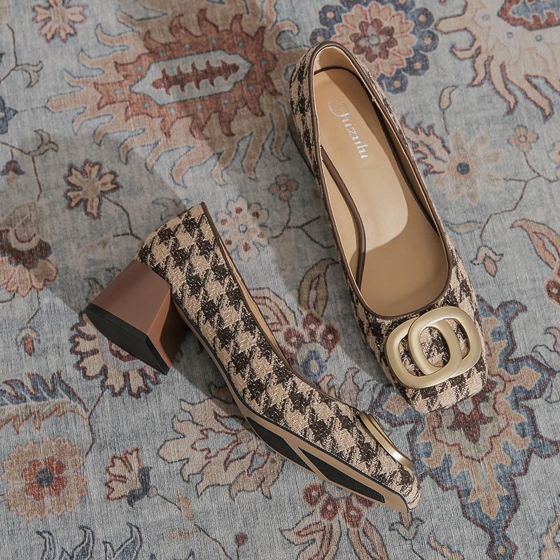 Xiaohongshu Popular High Heels Women's French Retro Plaid H Buckle Thousand Bird Grid Fashion 2025 Spring New Single Shoes