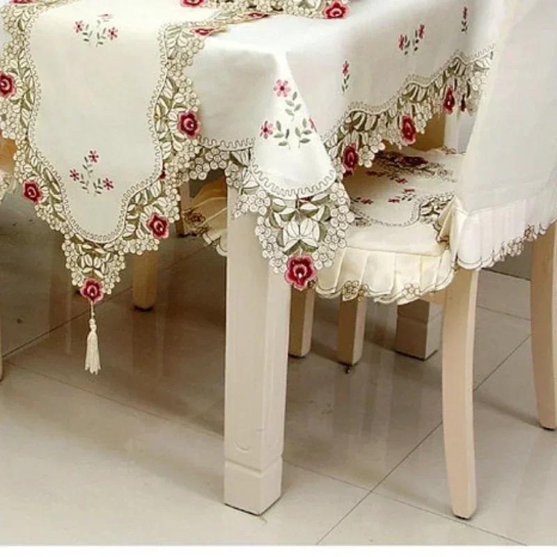 Moderne minimalistische Polyester lange Tischfahne bestickt Mode Teetischfahne Zuhause weiche Dekoration lange Tischstoffkunst