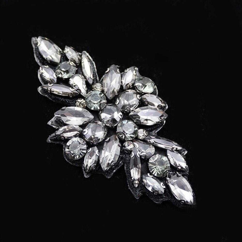 Applicazione Strass a Fondo Piatto Applicazione Glitterata Termoadesiva Elegante Fiore Toppa Abito da Sposa