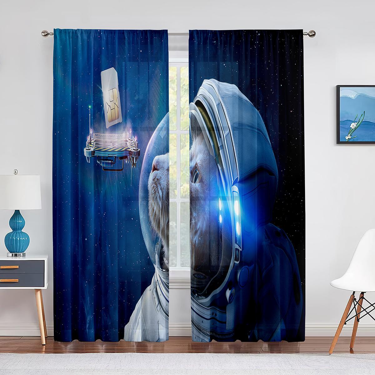 Тюлевые шторы с плавающим астронавтом в космосе и туманностью для гостиной — фото 11