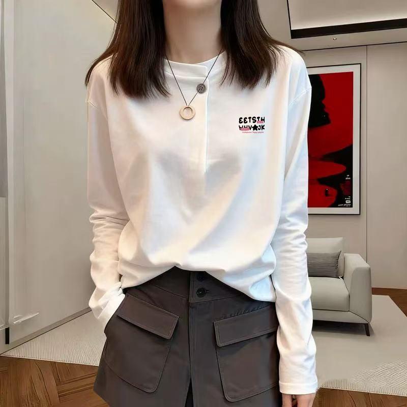 

Women s White Long Sleeve T-Shirt with Button Accents & Fleece Inner Layer for Early Spring 2026 M