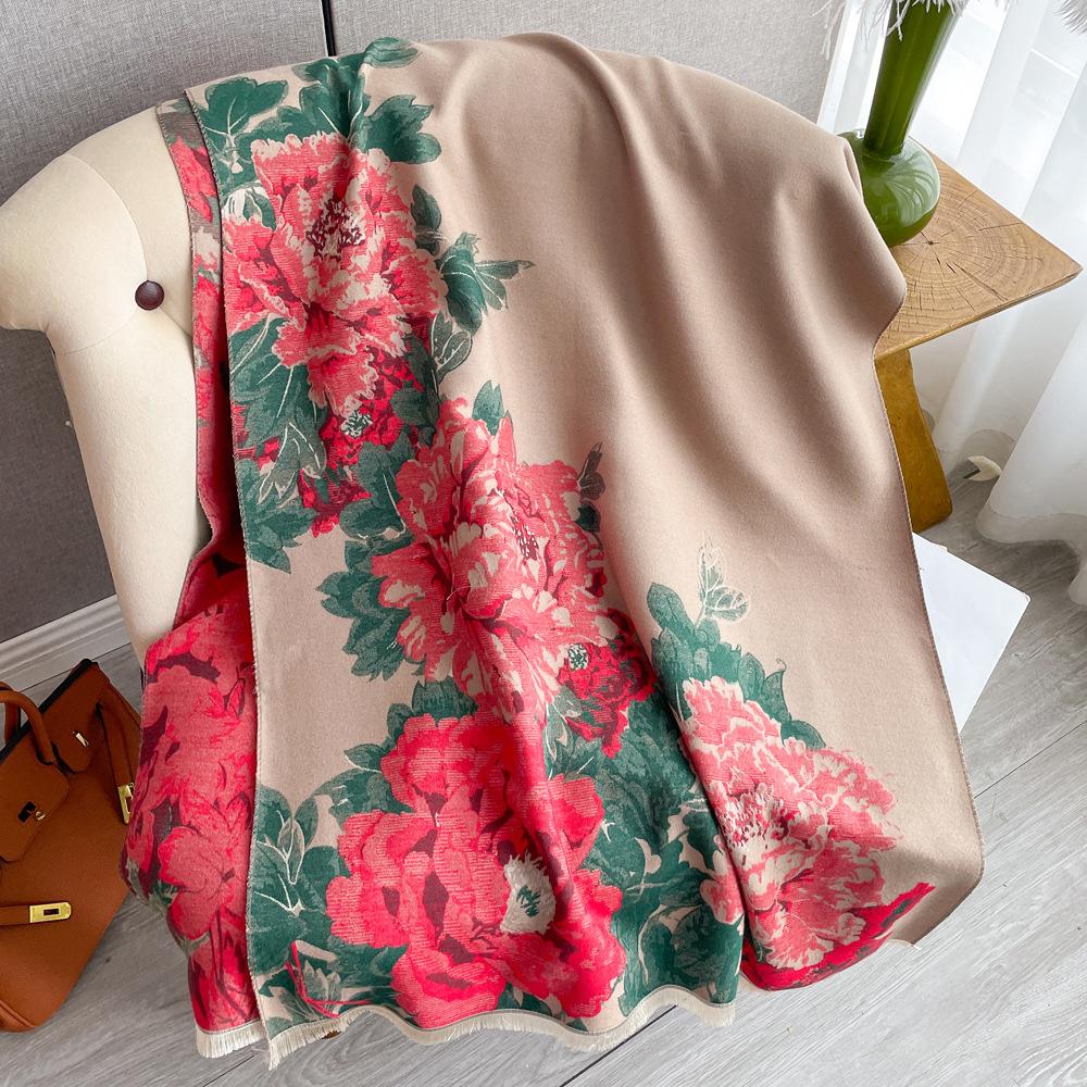 New red peony flower imitation cashmere scarf women's short fringed gold shawl gift box cover for elderly mothers