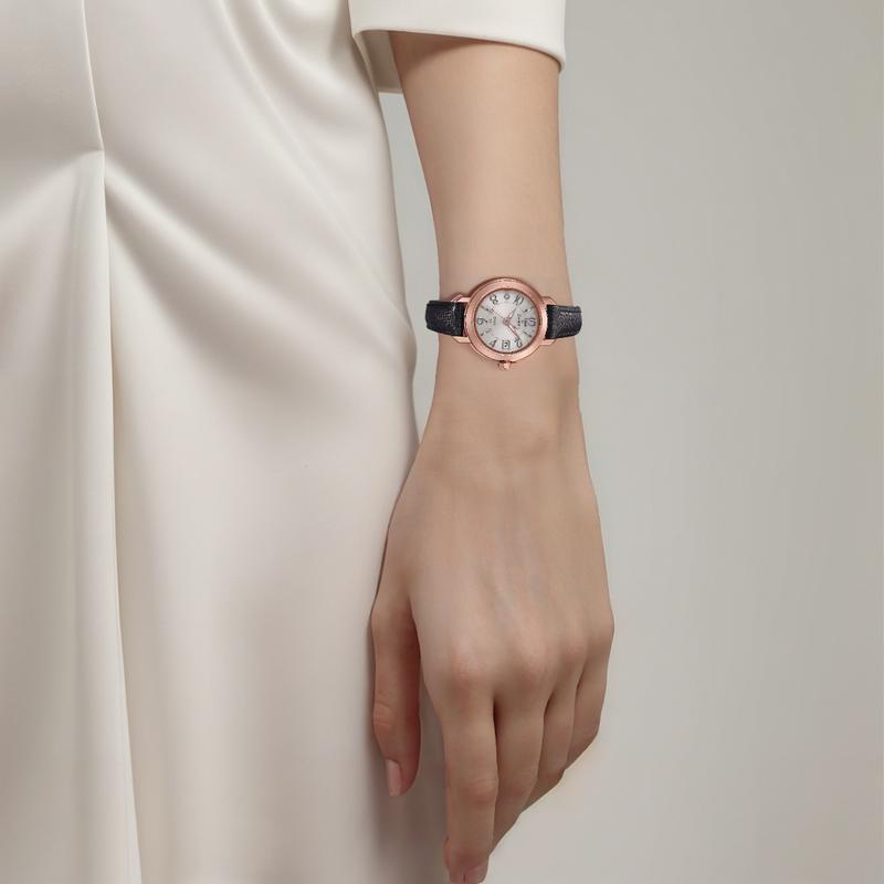 

CASIO SHEEN series 100 meters waterproof calendar black wrist strap solar Quartz leather strap women s watch white dial SHW-5300PGL-7A чорний