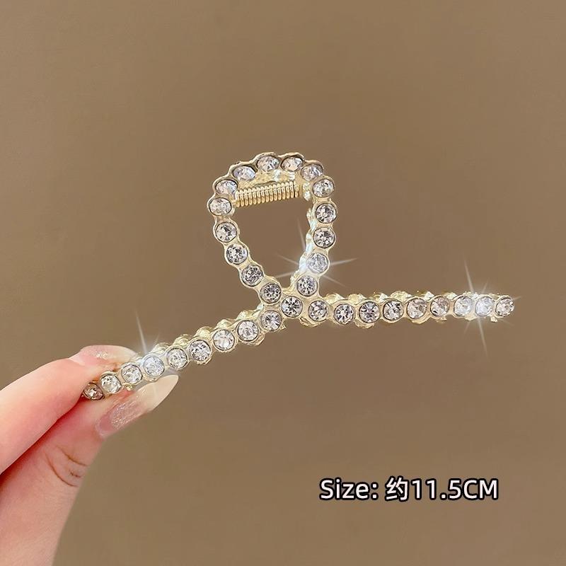 Fashion Metal Grab Clip Korean Large High-end Sense Hair Grab Retro Headwear Elegant Alloy Shark Clip Pearl Hairpin