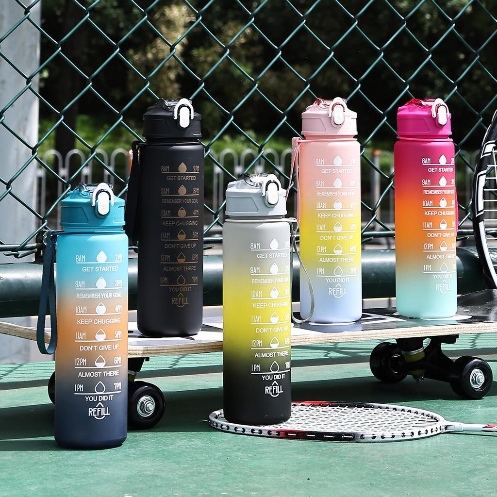Bouteille d'eau de sport mate dégradée - Bouilloire portable d'extérieur, Pichet d'hydratation réutilisable étanche pour la salle de sport et les voyages