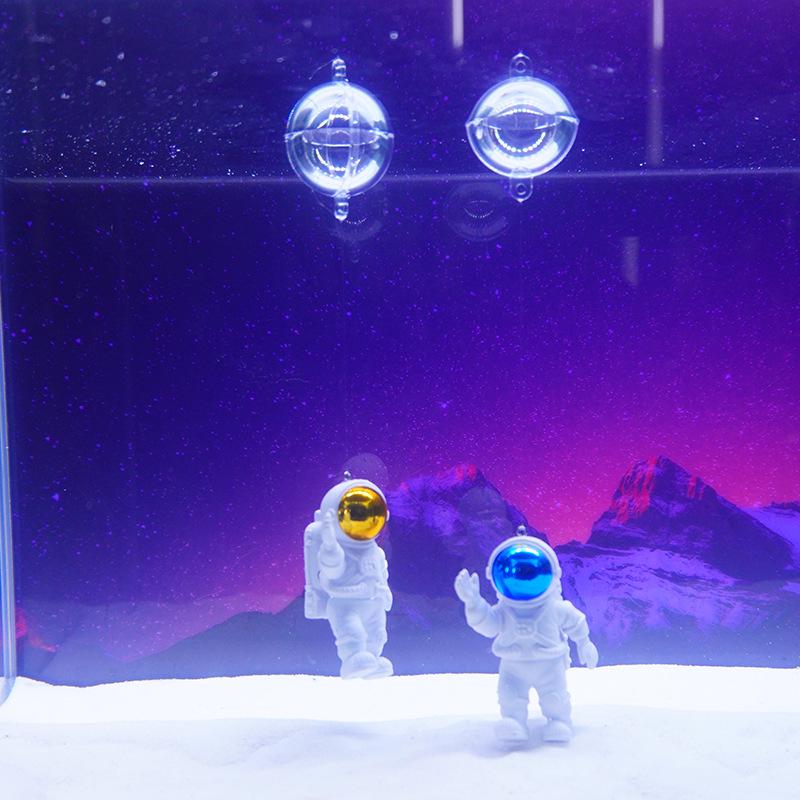 Hot Sale Creative Fish Tank Astronaut Ornament - Floating Diver Decoration for Home Landscaping