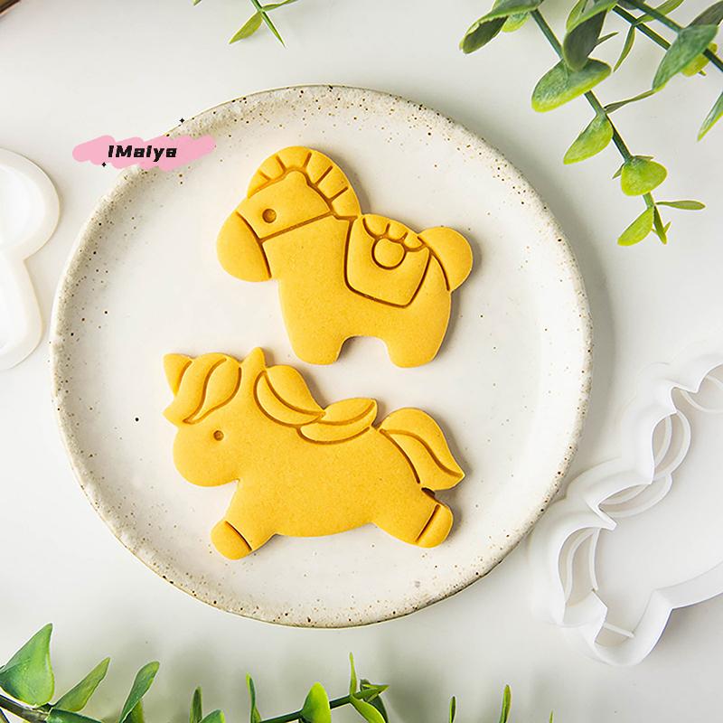 Cartoon Horse Cookie Cutter DIY Biscuits Fondant Embossing Mold for 2026 New Year Party Cake Decoration Baking Tool