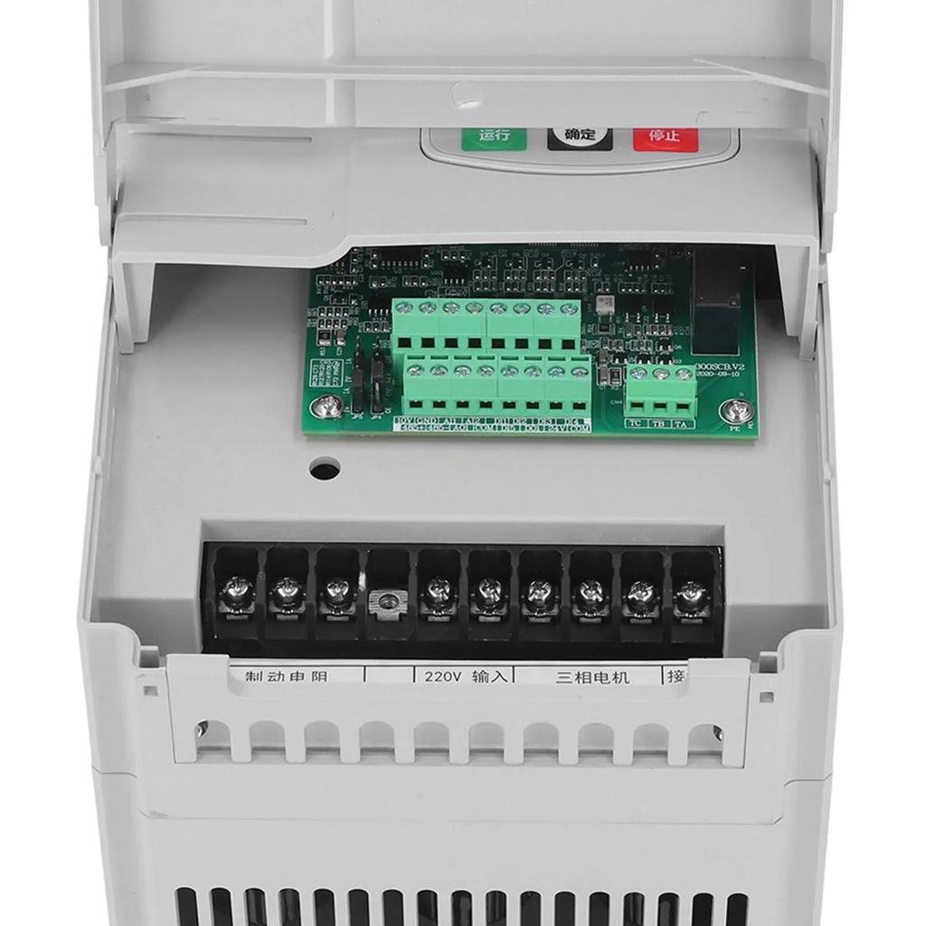 Motor Speed Controller Variable Frequency Drive VFD Single to 3 Phase 220V to 380V Governor 4KW 6HP AC 20A Power Tools