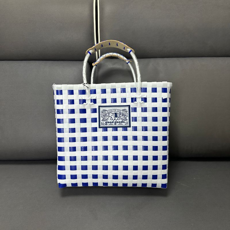 

[Official Authentic Products] Thailand Goodgoods Bangkok Easiest for Match Medium Elephant Woven Satchel Female Vegetable Basket Bag White Blue medium