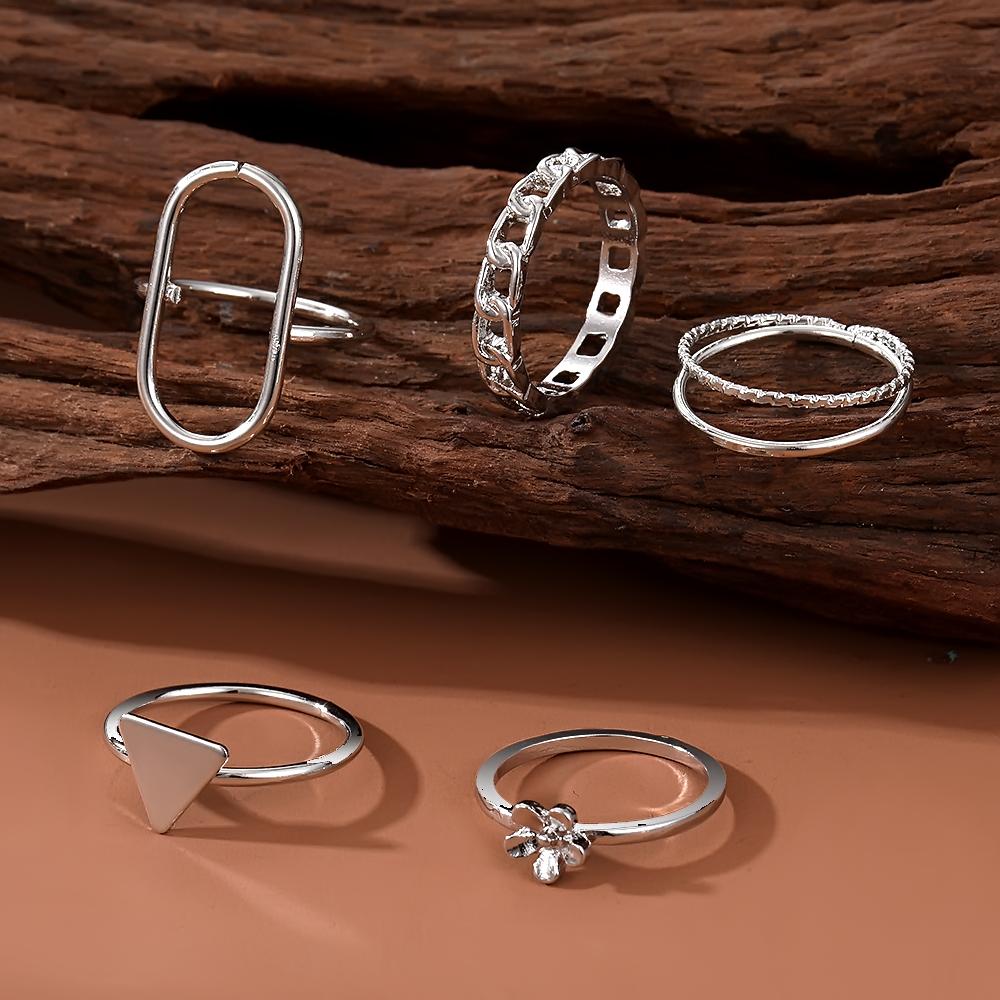 2023 Korean Simple Women Nightclub Ring Party Ring Geometric Carving Girl Student Ring Triangle Hollow Out Ring Set Combination