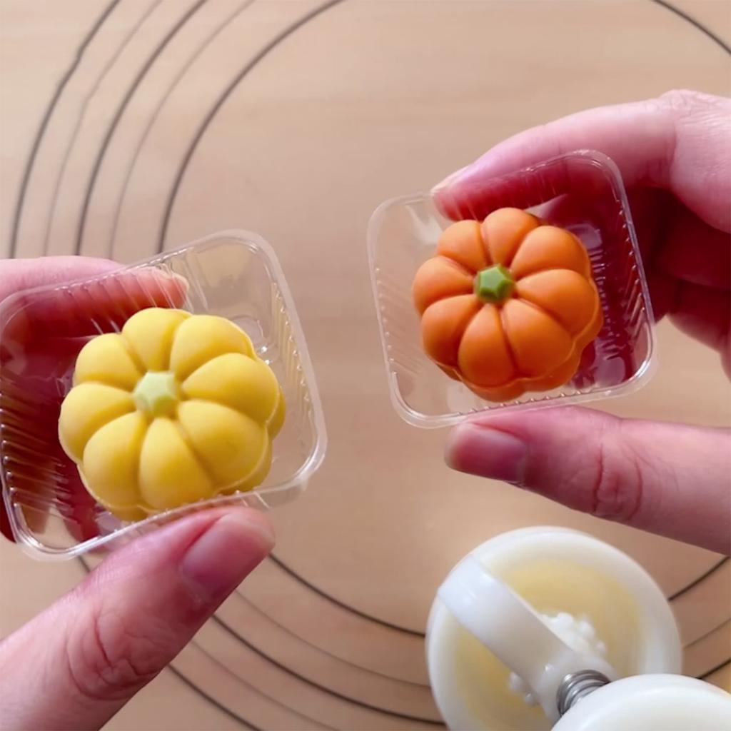 Pumpkin Mooncake Mold Mid-Autumn Festival Mooncake Mould DIY Hand Pressure Fondant Decorations Tools Moon Cake Mold