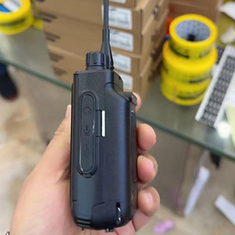 Dongke 260 Walkie-Talkie with Extended Battery Life for Outdoor Use