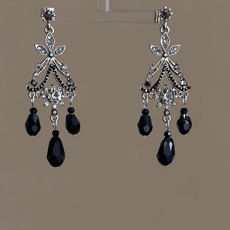 Vintage Ethnic Style Rhinestone Flower Shaped Water Drop Earrings For Women Elegant Long Texture Dangle Earring Female Jewelry
