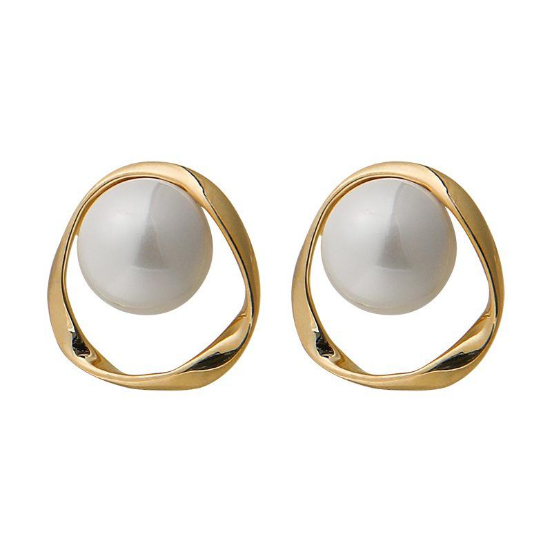 Elegante Süßwasserperlen-Ohrstecker für Damen - Trendig, Schlicht, Feenhafter Stil