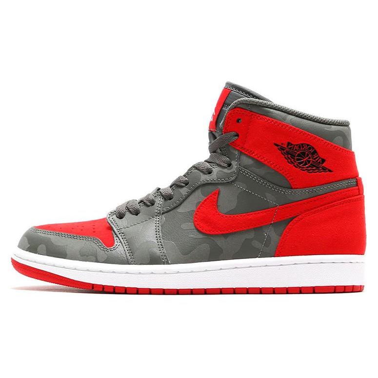 

Новые JORDAN 1 Retro High Camo 3M Bred AA3993-032 40.5