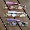 Elegantes Marcadores Florales con Borlas - Marcadores de Resina Duraderos para Mujeres, Perfectos para Leer, Regalo para Amantes de los Libros
