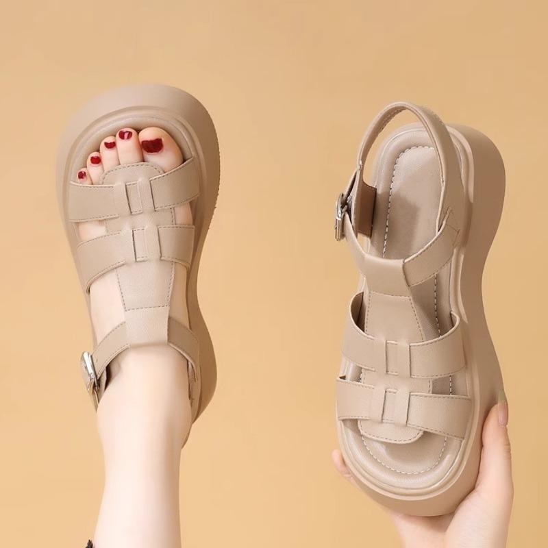 New sandals women's summer versatile casual sports shoes with skirts lightweight niche sandals