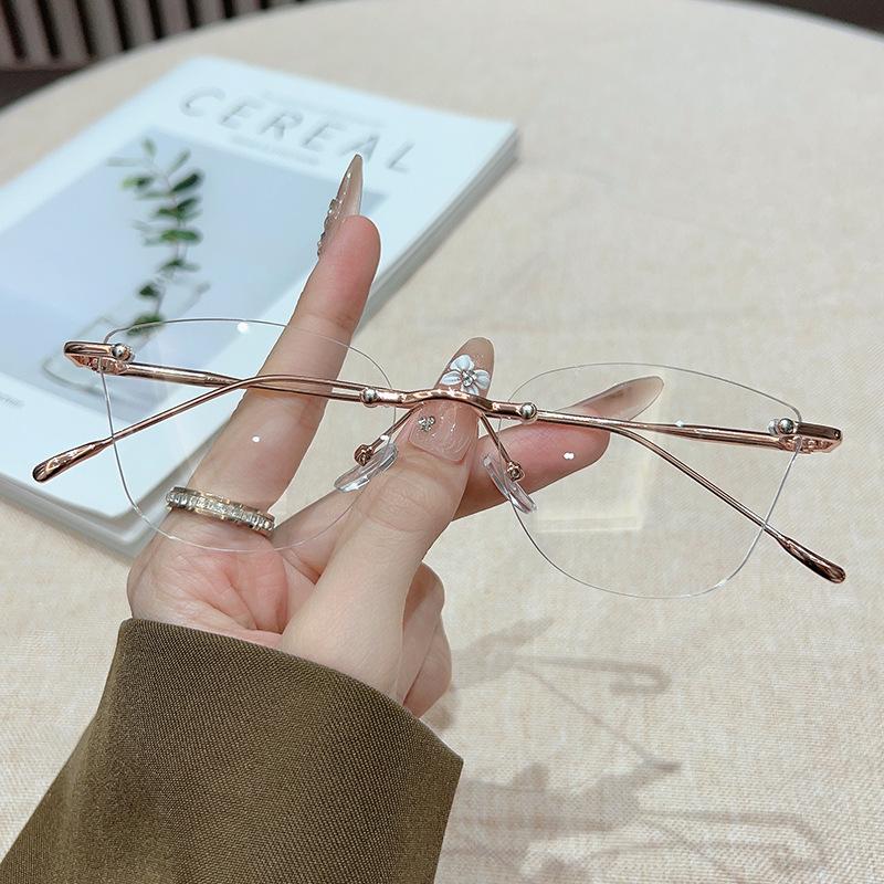 Trendy Rimless Women Myopia Glasses Classic Ultralight Short Sight Eyeglasses Fashion Blue Light Blocking Eyewear for Men