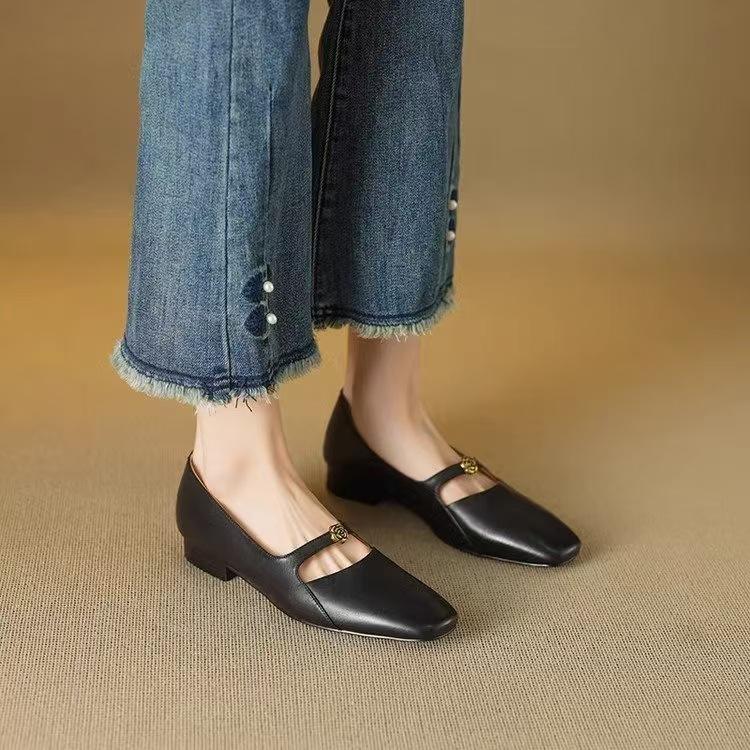 Guttega! 2025 new French temperament single shoes, small fragrant and versatile, shallow mouth Mary Jane shoes, one pedal flat bottom