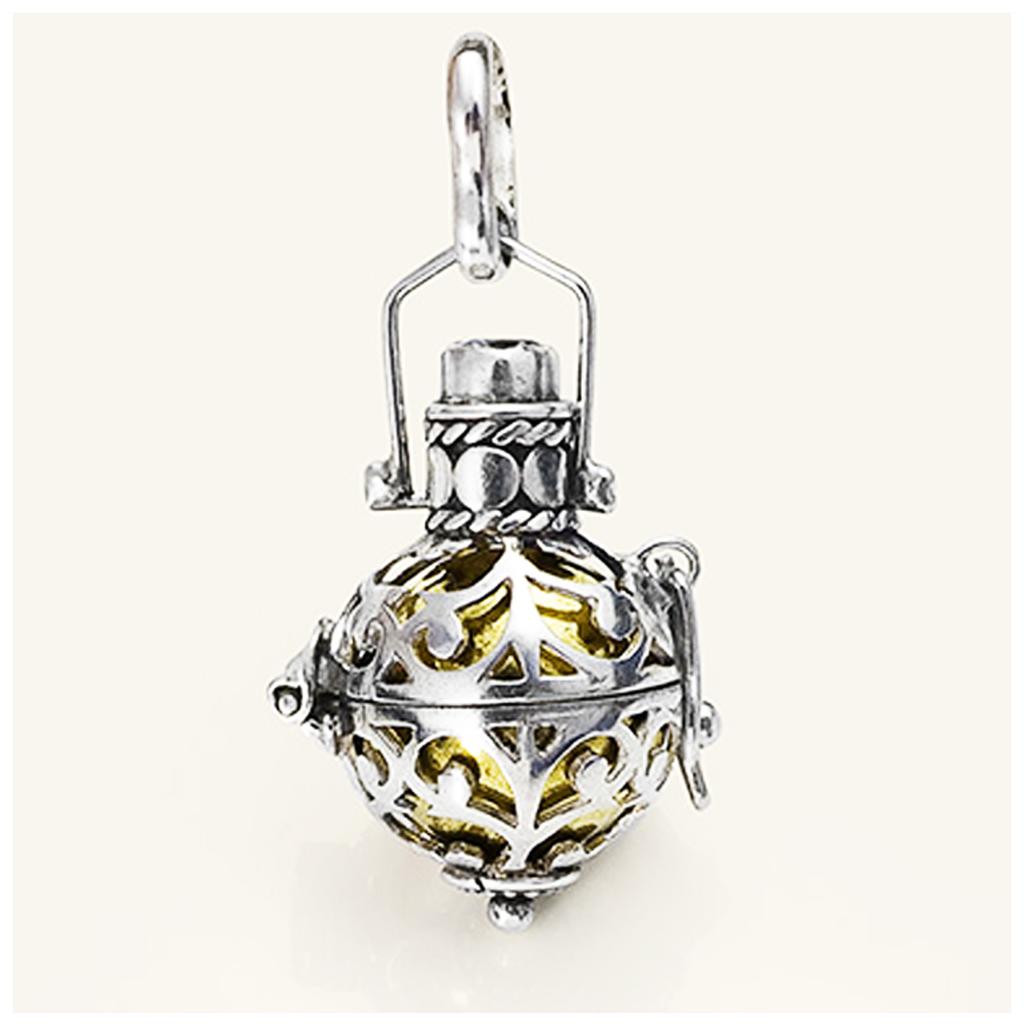 Les Trésors De Lily [R4530] - Artisan Silver Pendant 'Bola De Pregnancy' Golden Silver Garnet - 23x15 Mm