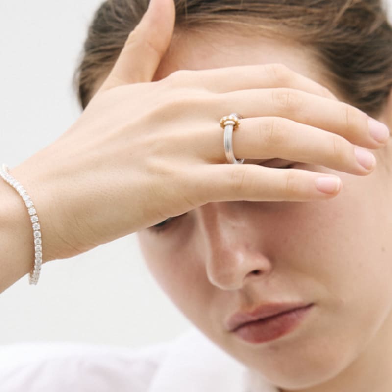 poery Moissanite Orbit Ring