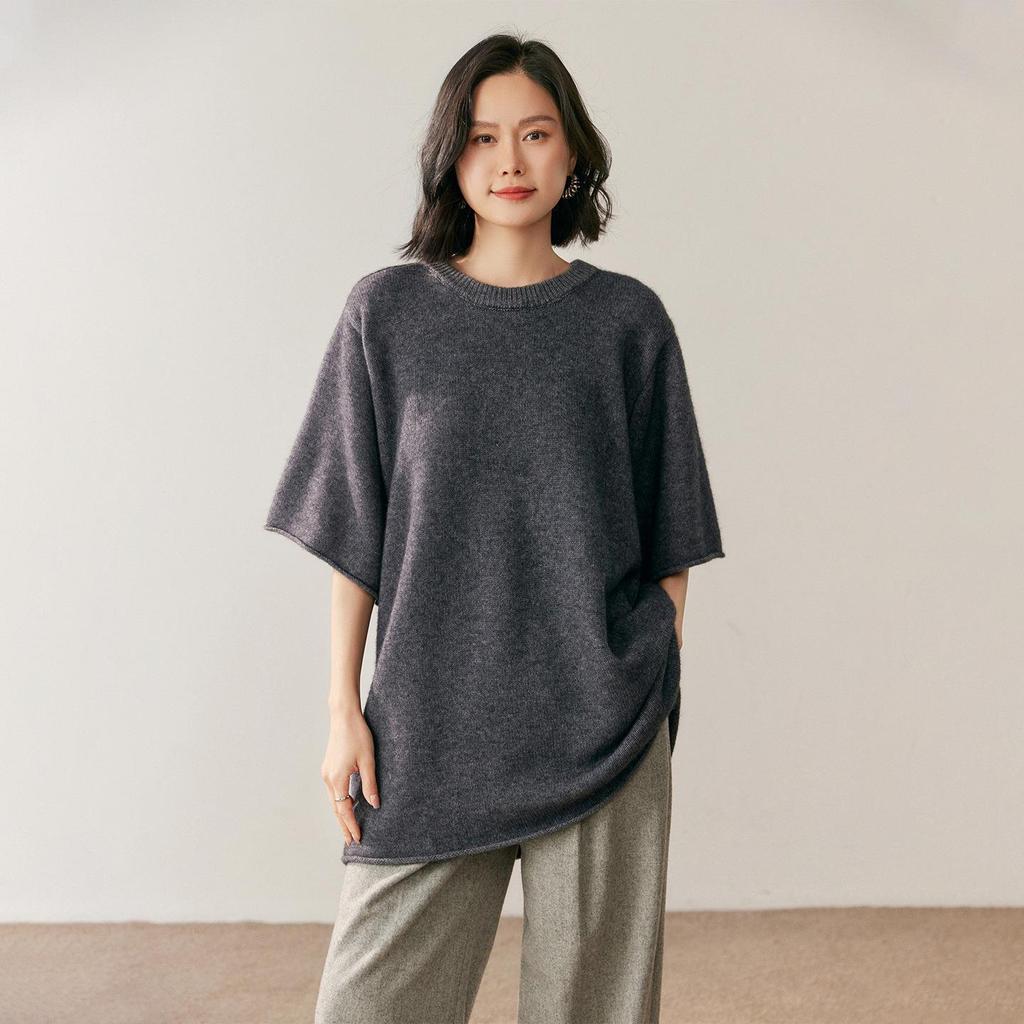2026 Autumn/Winter Women's Loose Cashmere Sweater - Mid-Length, Five-Point Sleeves, Lazy Style Casual Knitwear
