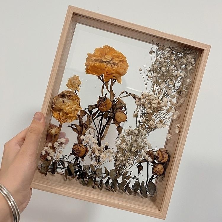 Modern Minimalist DIY Preserved Flower Mirror Frame - Decorative Hollow Picture and Dry Flower Display Stand