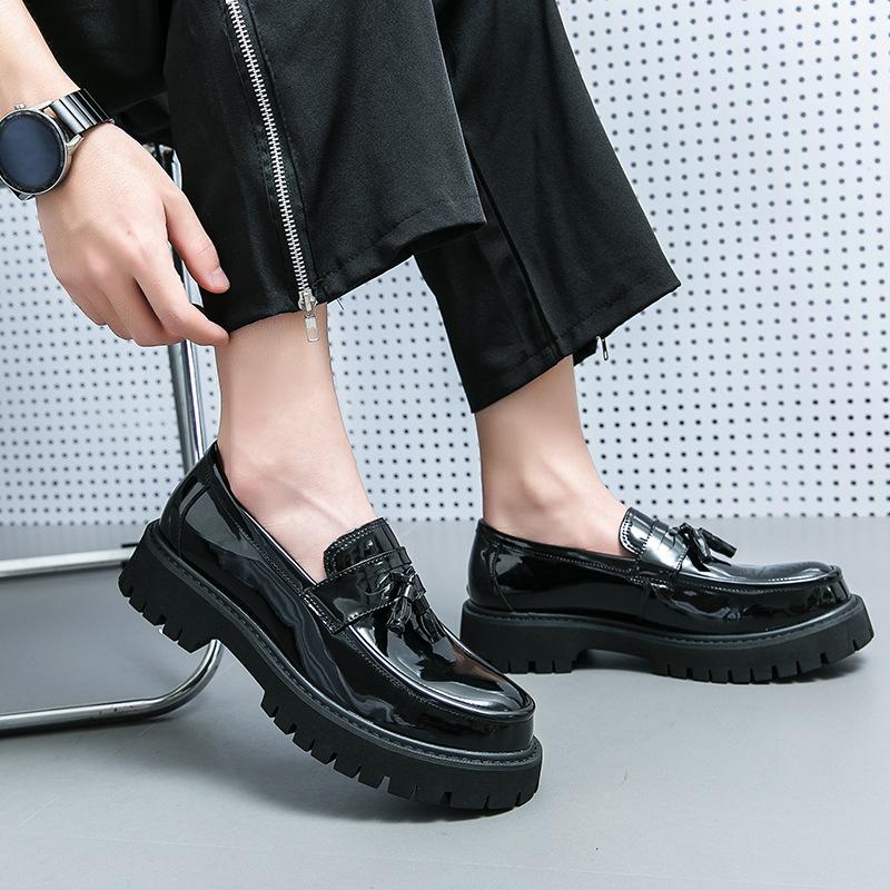 Spot Four Seasons New Men's Low-top Thick-soled Heightening Leather Shoes Korean Version Fringed Casual and Fashionable Young Men's Shoes